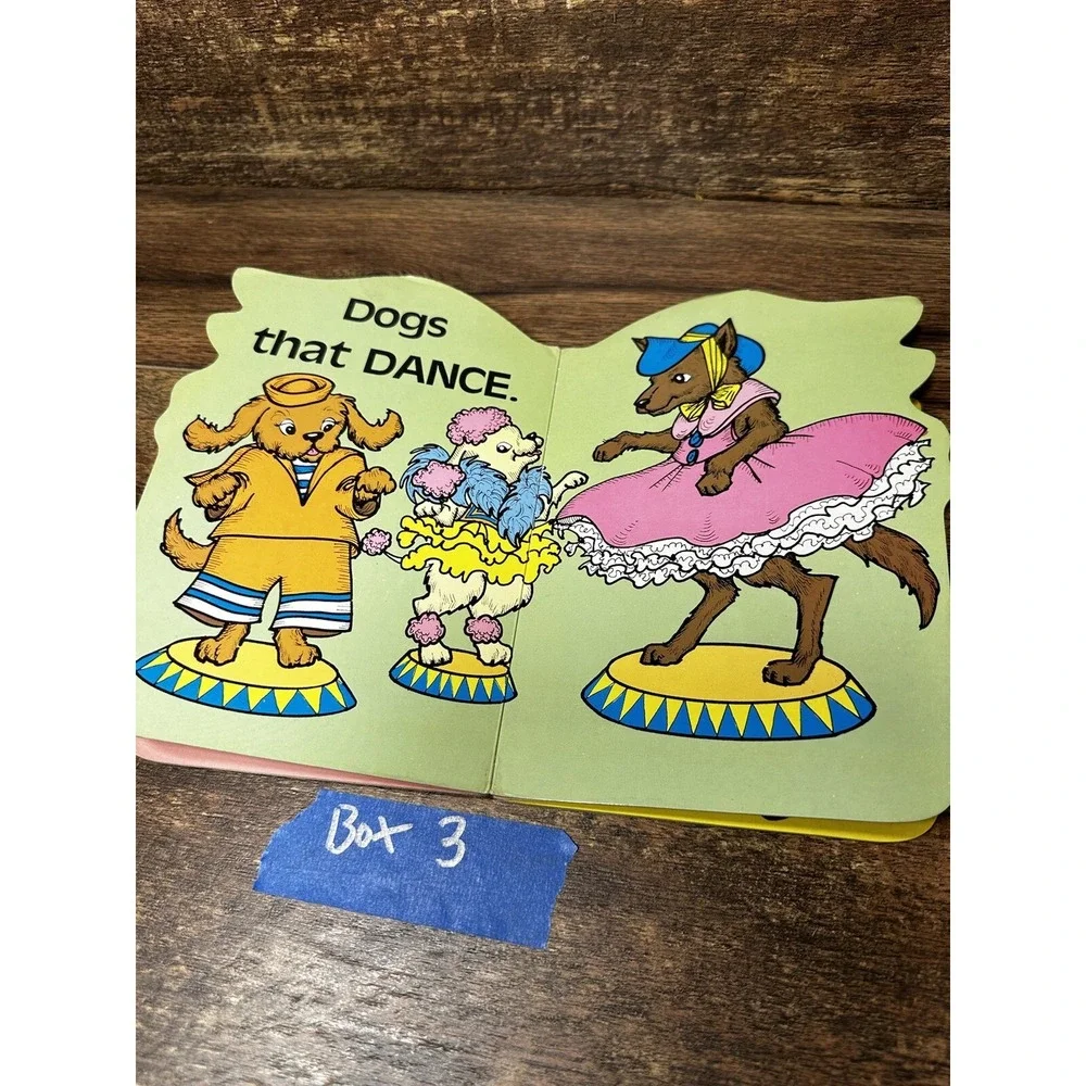 Vintage 1983 The Circus Honey Bear Shape Board Book Fran Rizzo Modern Publishing
